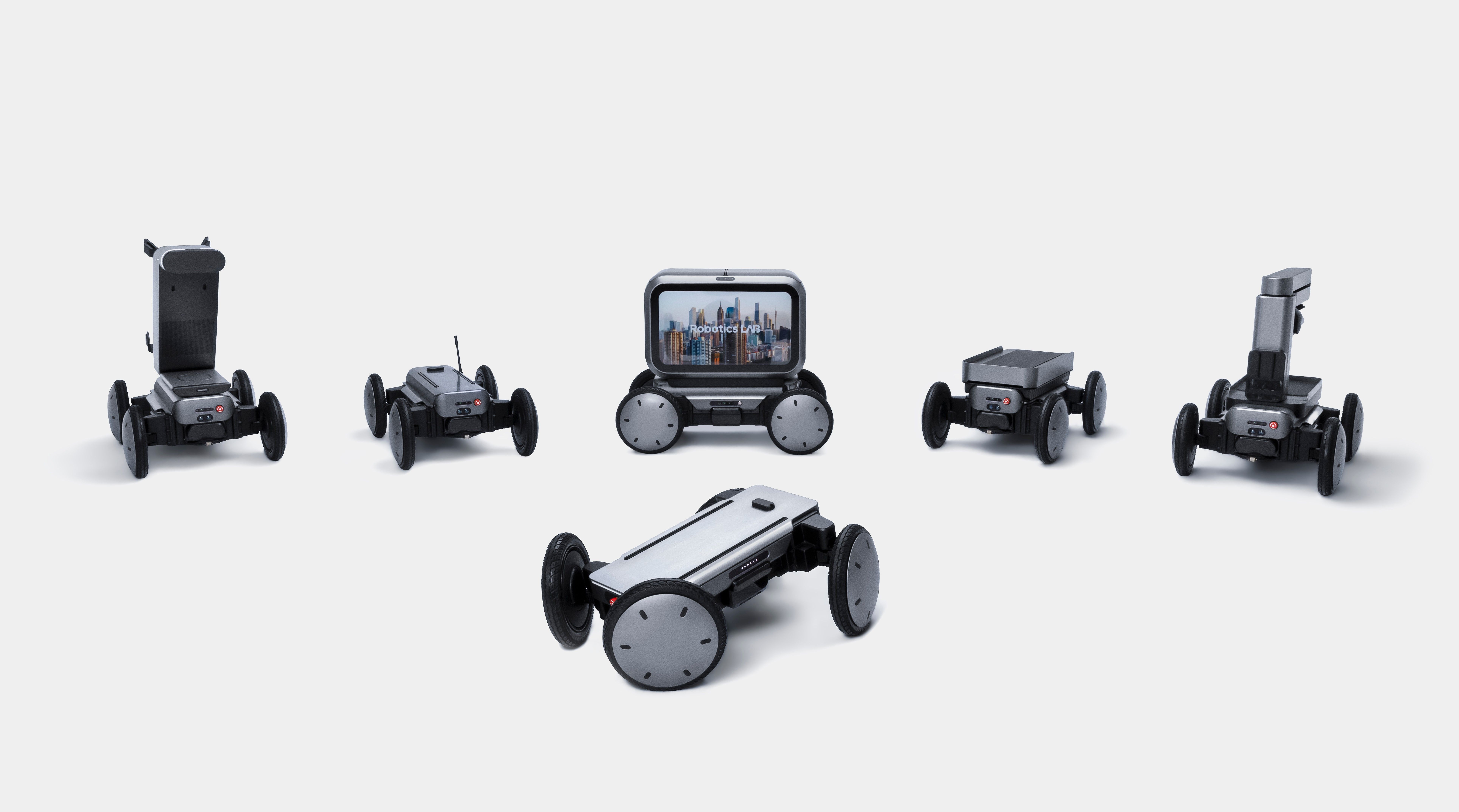 (사진 2) 현대차&middot;기아가 AW2026에서 국내 최초 공개한 '모베드(MobED)' 양산형 모델과 탑 모듈 결합 콘셉트 모델.jpg